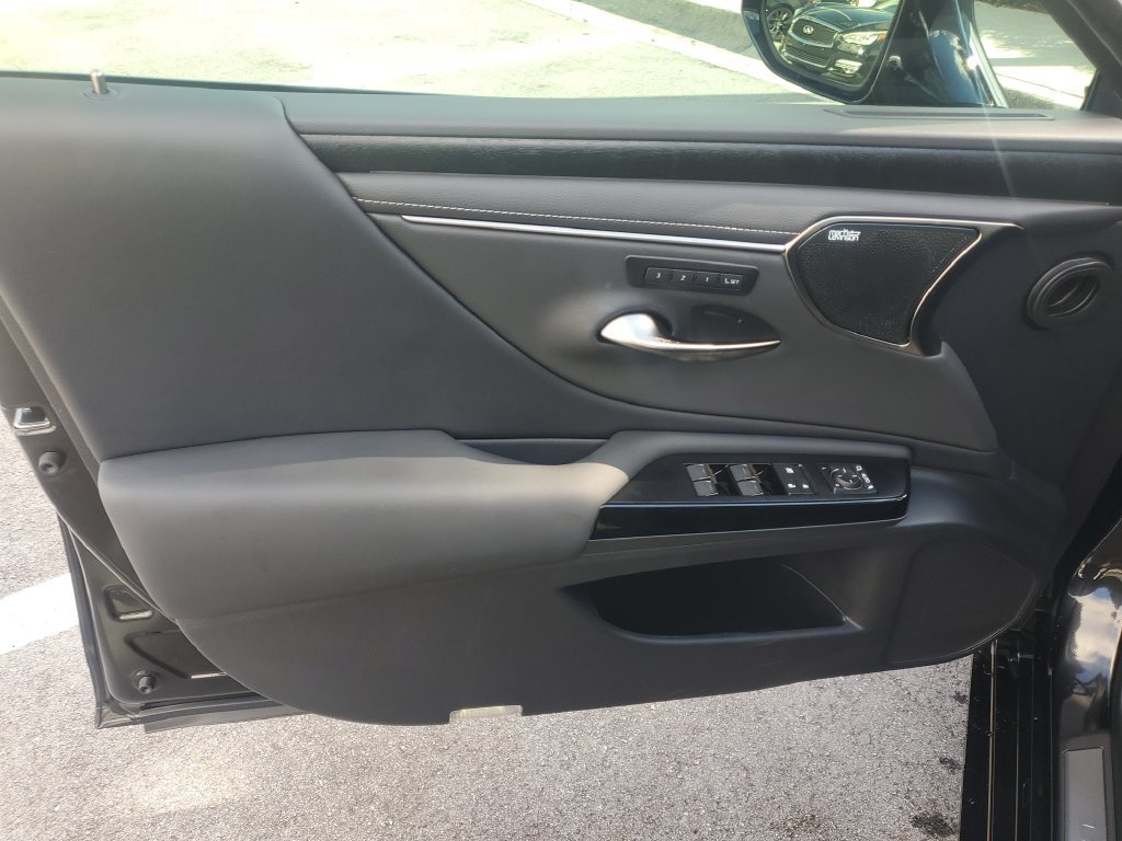 Used 2025 Black Lexus 350 image 11