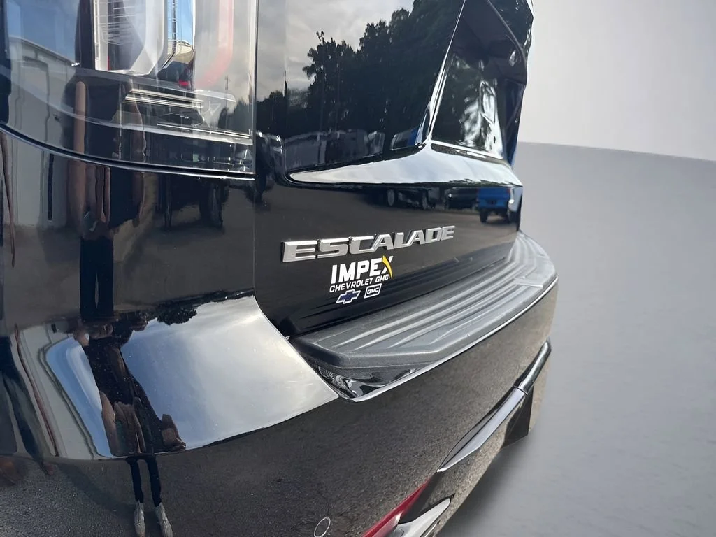 Used 2023 Black Raven Cadillac Sport Platinum image 46