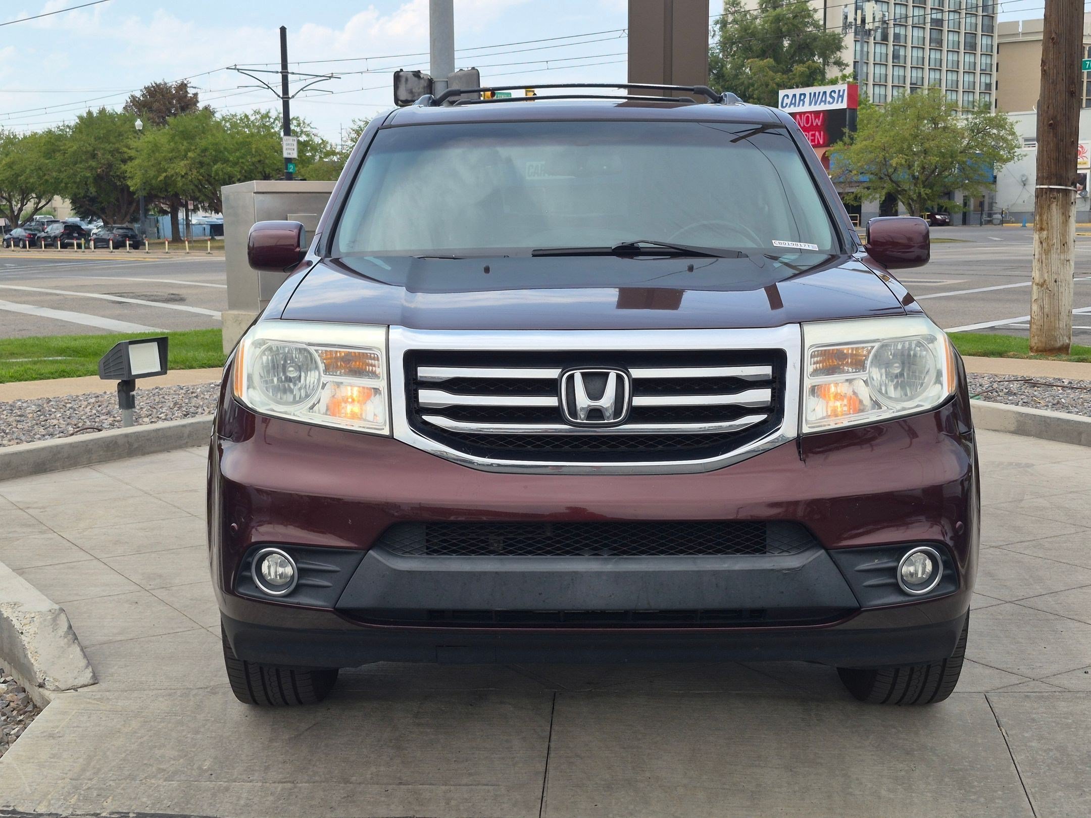 Used 2012 Maroon Honda Touring image 10