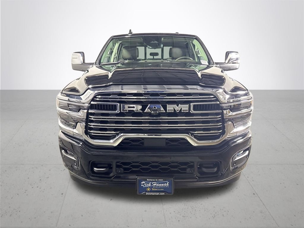 New 2026 Diamond Black Crystal Pearl-Coat Exterior Paint RAM Limited image 3