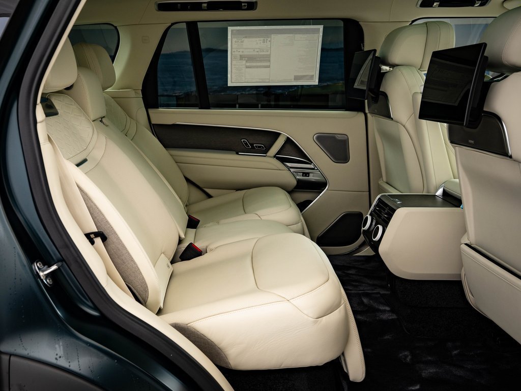 2026 Land Rover Range Rover SV - Photo 34