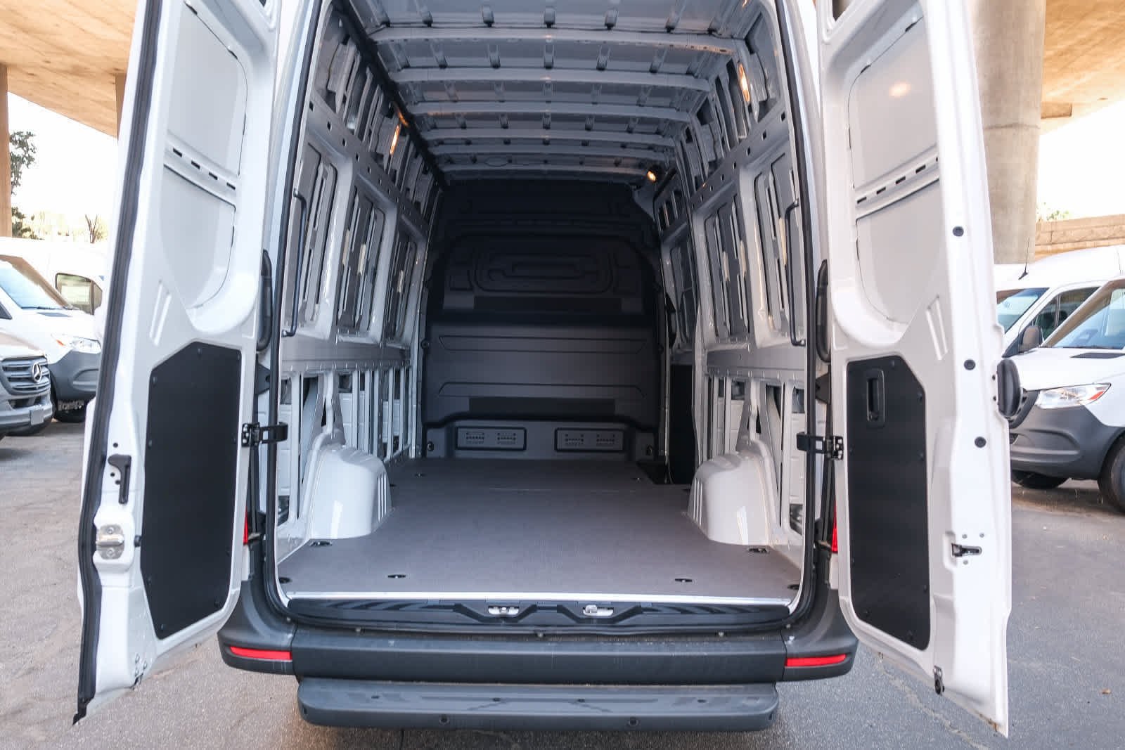 New 2025 Arctic White Mercedes-Benz Cargo 170 WB High Roof RWD Electric Motor image 29