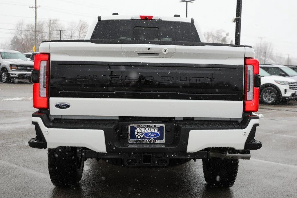 New 2026 Star White Metallic Tri-Coat Ford F-250® Platinum® image 13