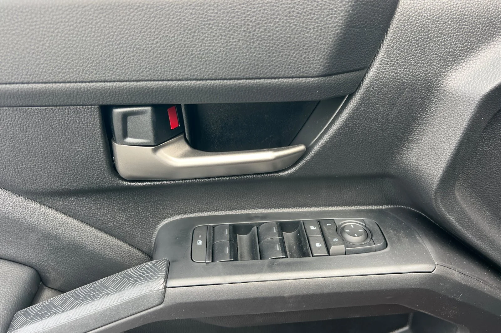 2026 Toyota Tacoma TRD Sport - Photo 7