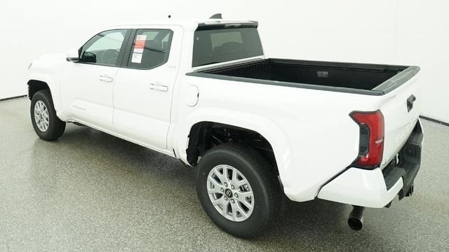 New 2026 White Toyota SR5 image 22