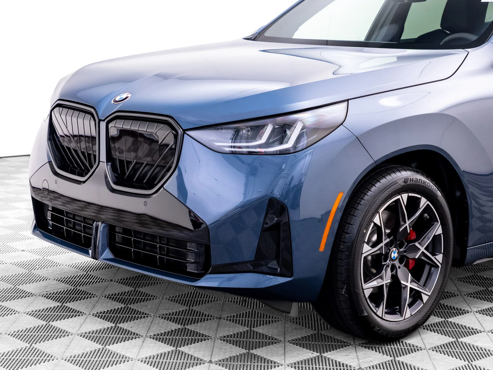 New 2026 Blue BMW 30 xDrive image 36