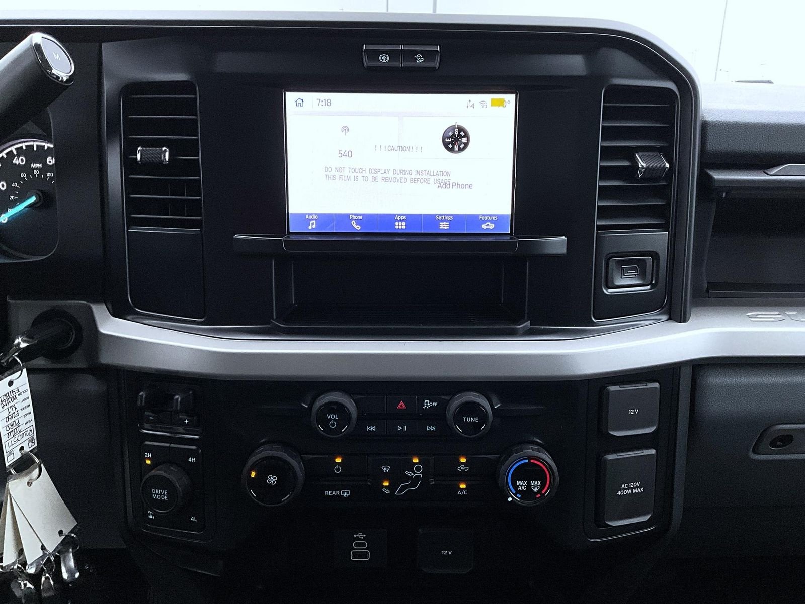 New 2026 Oxford White Ford XLT image 13