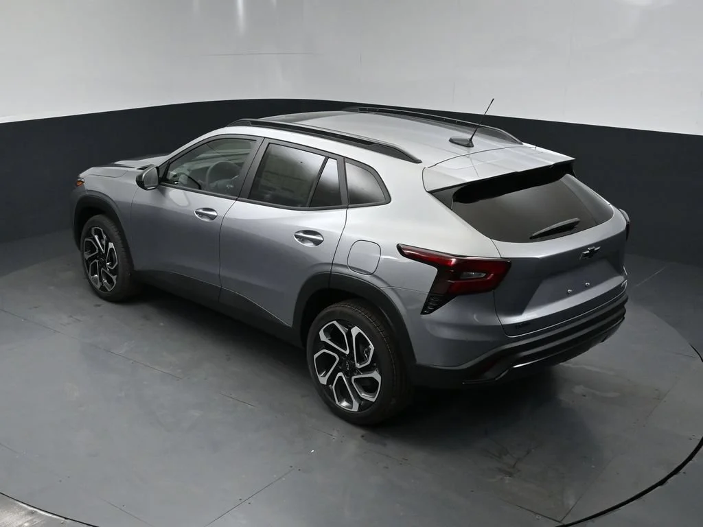 New 2026 Sterling Gray Metallic Chevrolet 2RS image 37