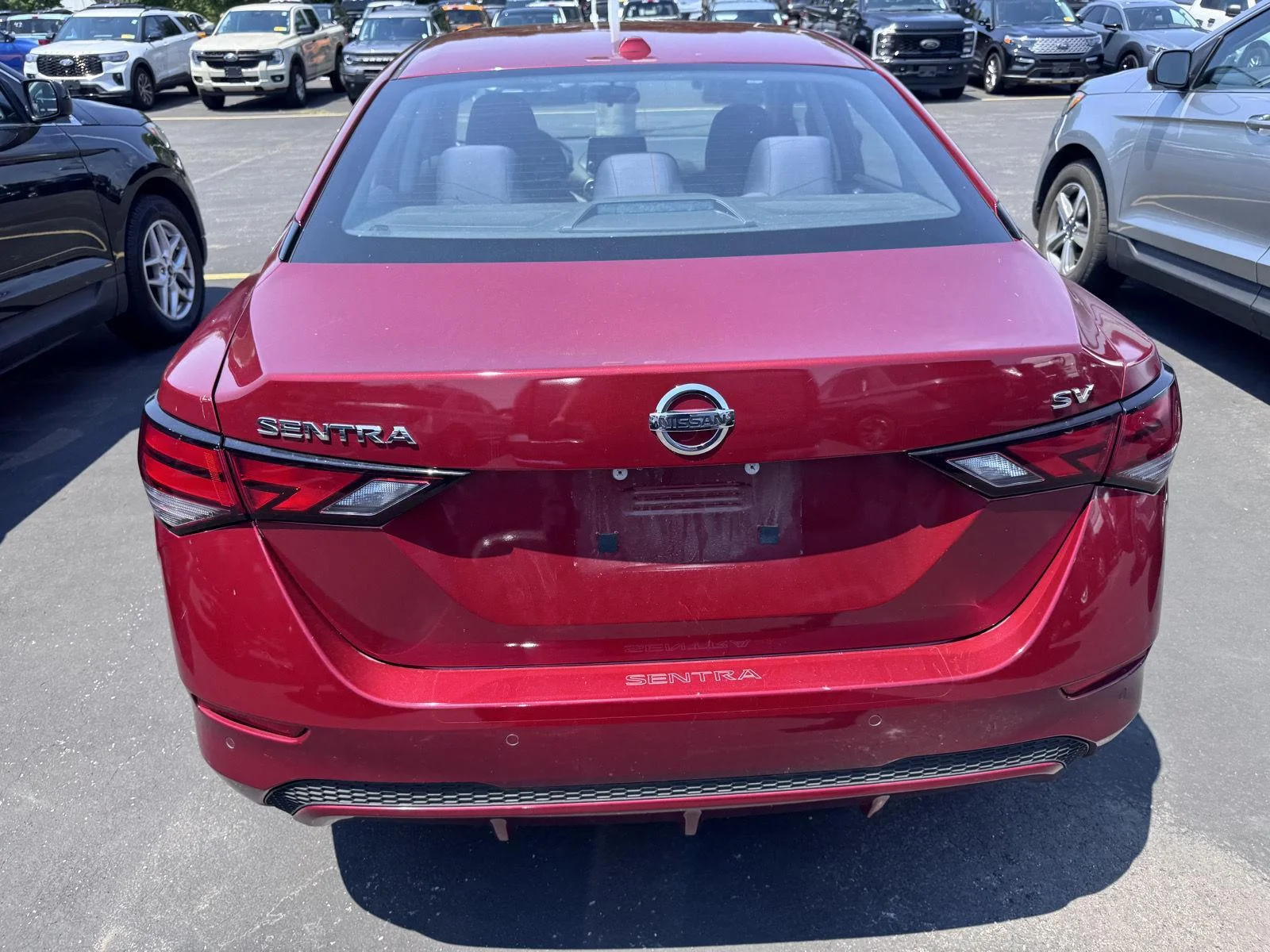 Used 2020 Scarlet Ember Nissan SV image 5