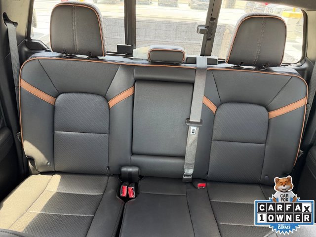 Used 2025 Sterling Metallic GMC AT4 image 5