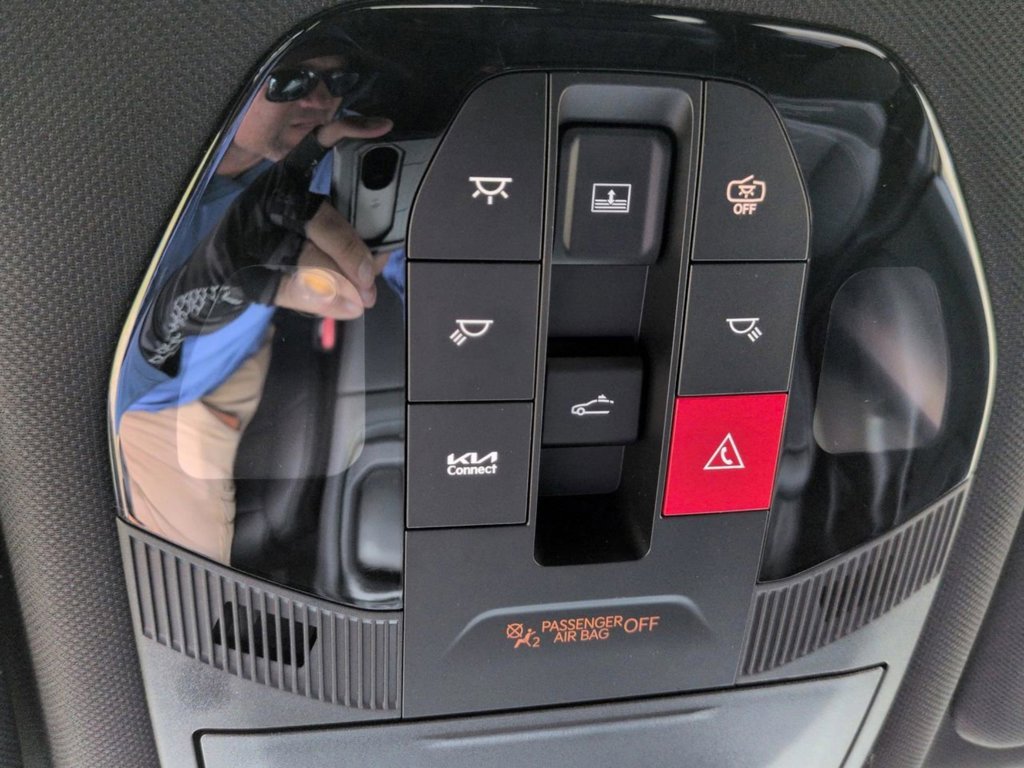 New 2027 Terrain Brown Matte Kia X-Line SX image 21