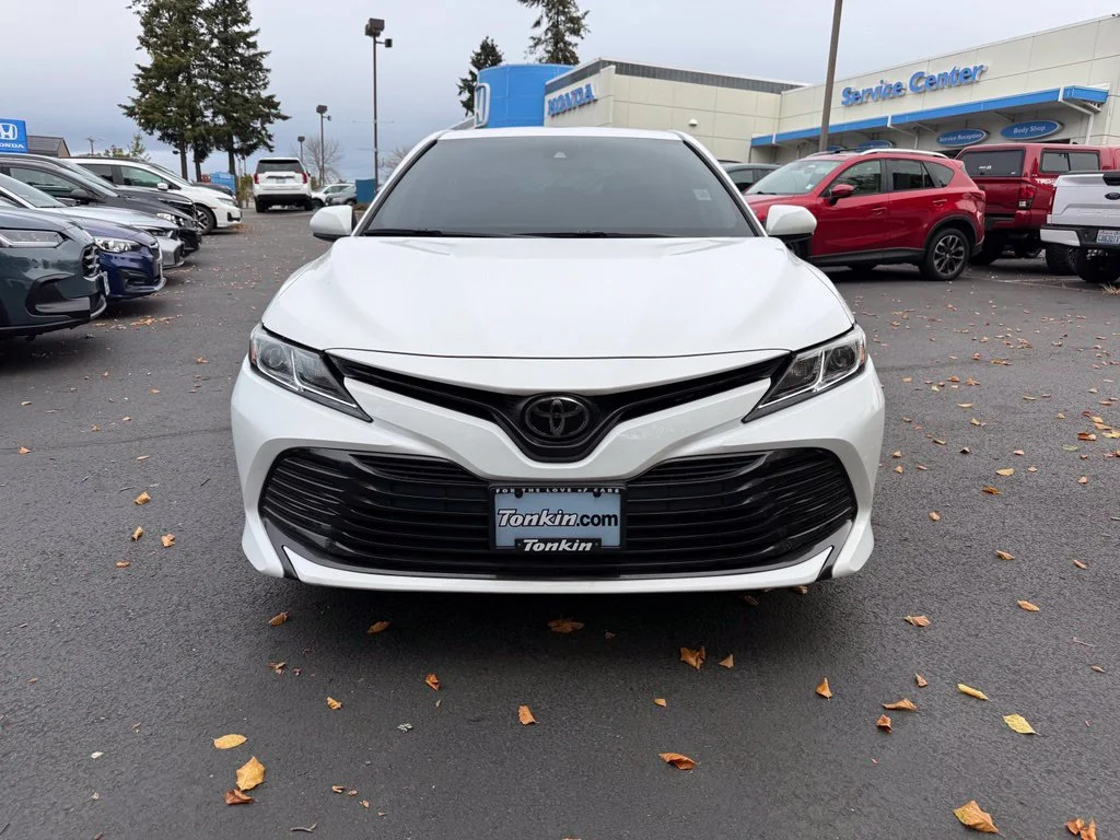 Used 2019 Super White Toyota LE image 3