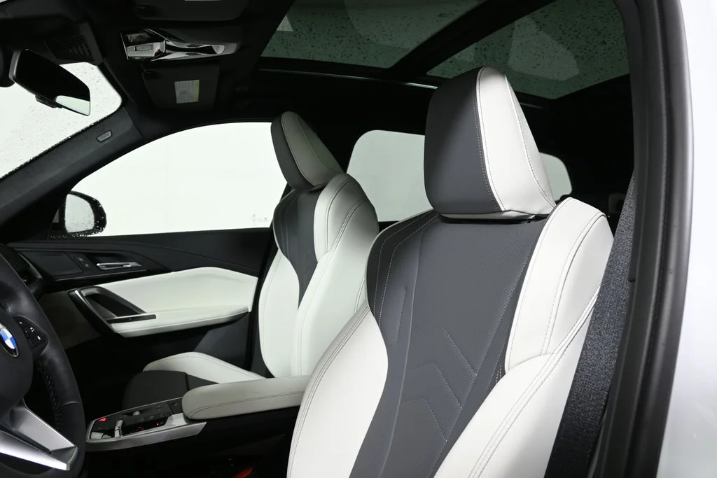 New 2026 White BMW xDrive28i image 16