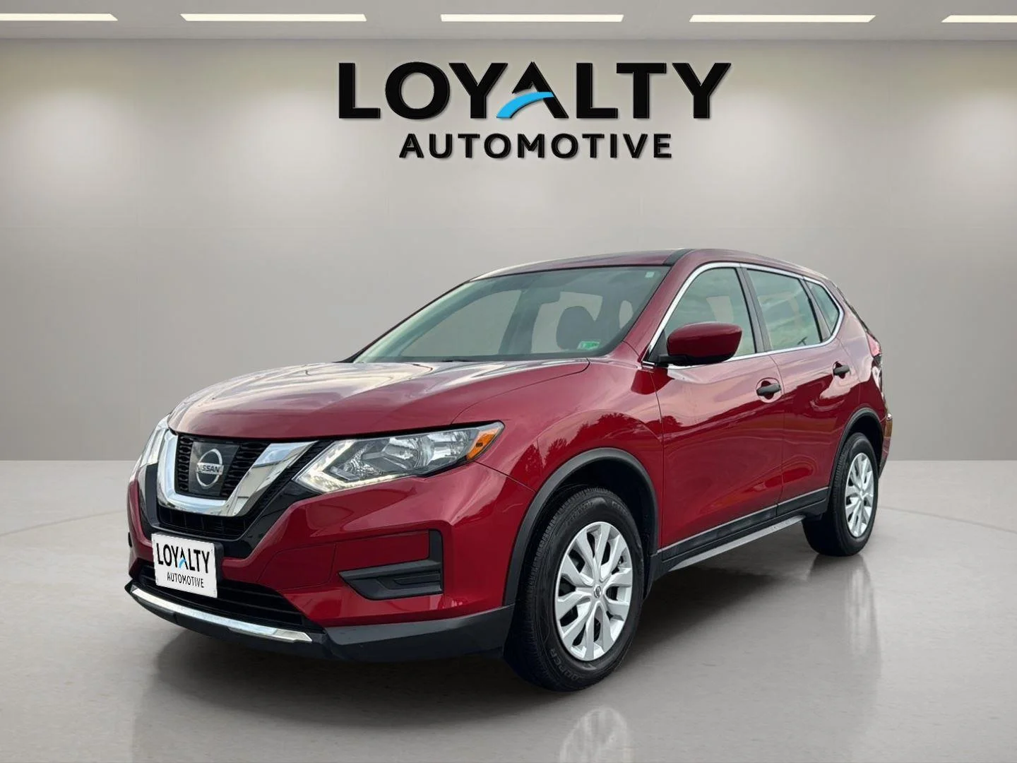 Used 2017 Palatial Ruby Nissan S image 1