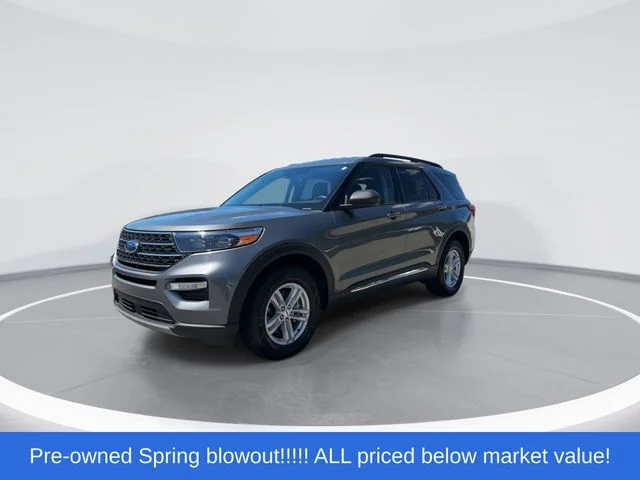 Used 2023 Gray Ford XLT image 4