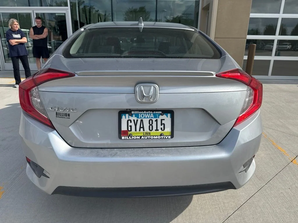 Certified Used 2018 Gray Honda EX-L image 5