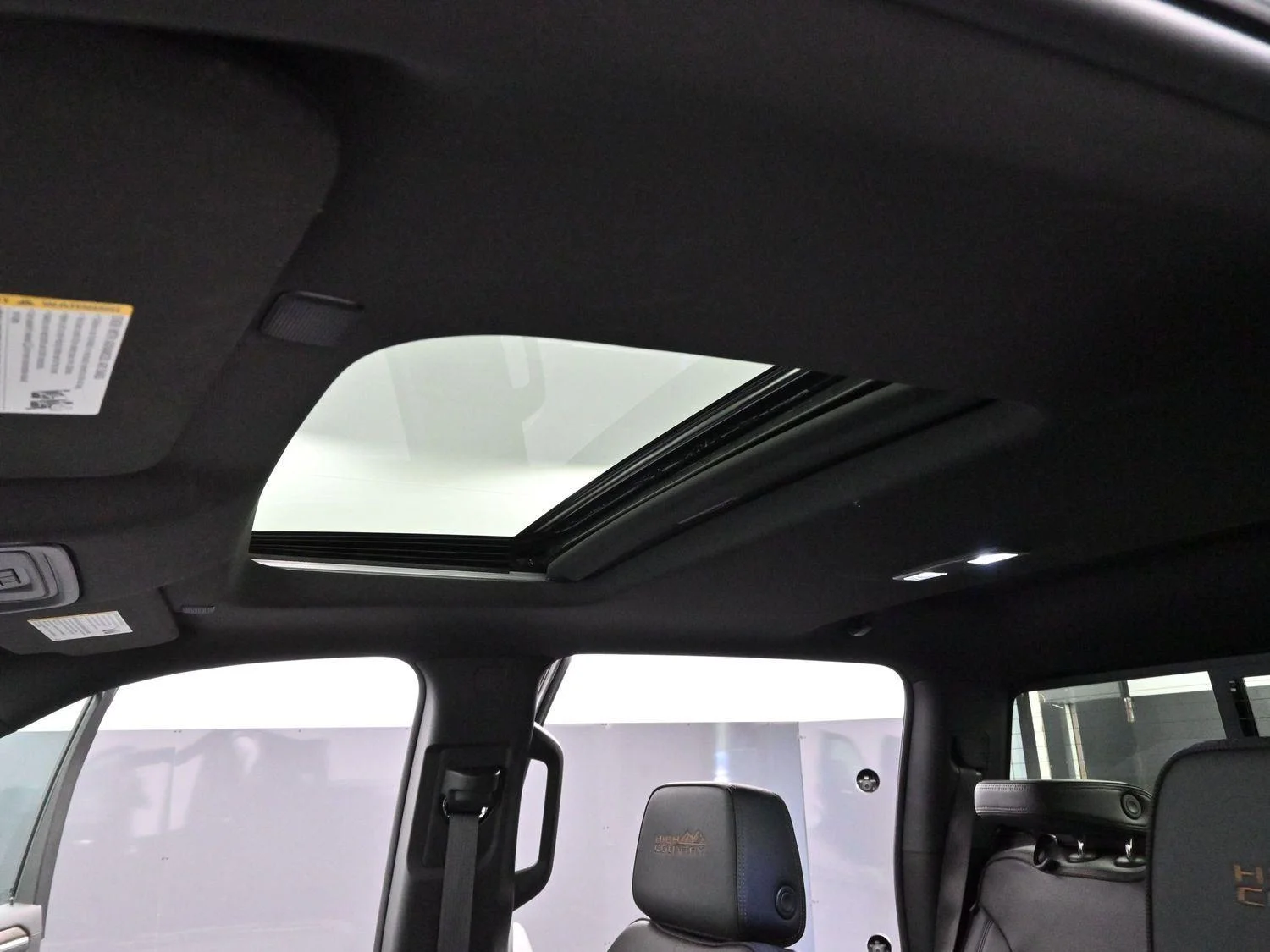 Used 2024 Black Chevrolet High Country image 31