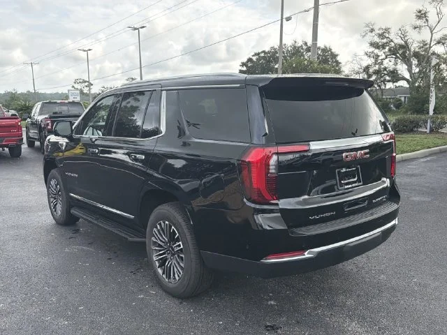 New 2026 Onyx Black GMC Elevation image 7
