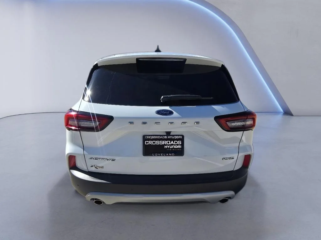 Used 2024 Oxford White Ford Active image 5