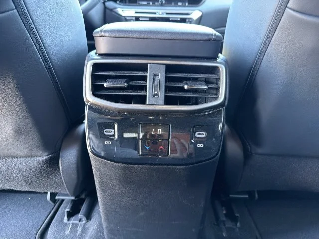 Used 2024  Lexus 350 image 37