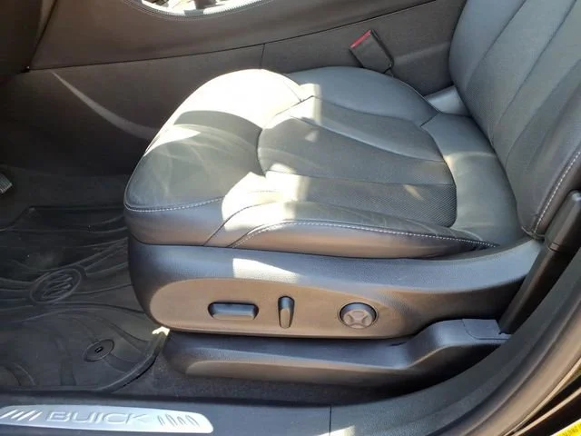 2019 Buick Envision Essence - Photo 16