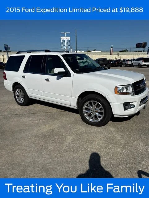 2015 Ford Expedition Limited's photo