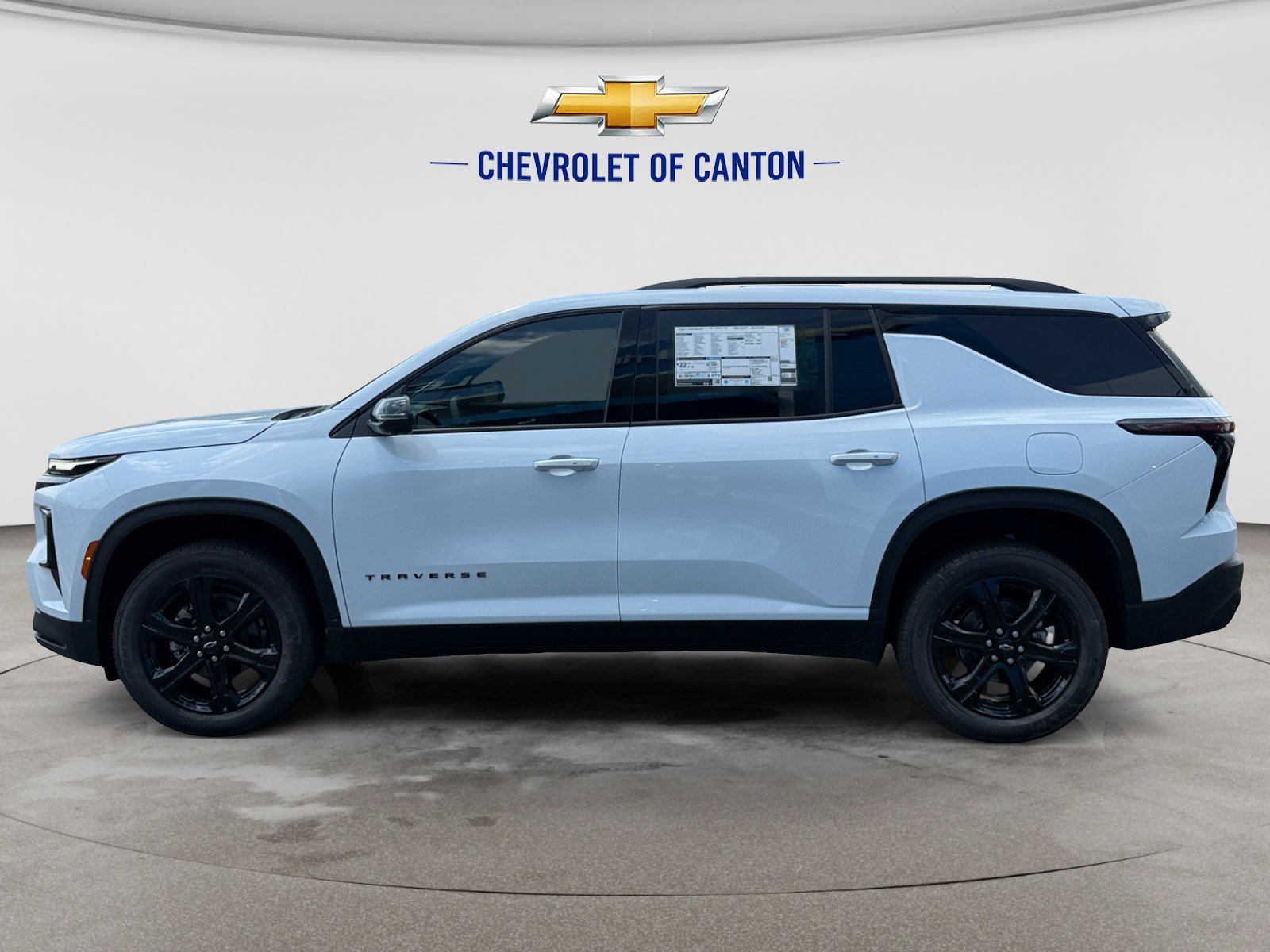 2027 Chevrolet Traverse LT - Photo 8