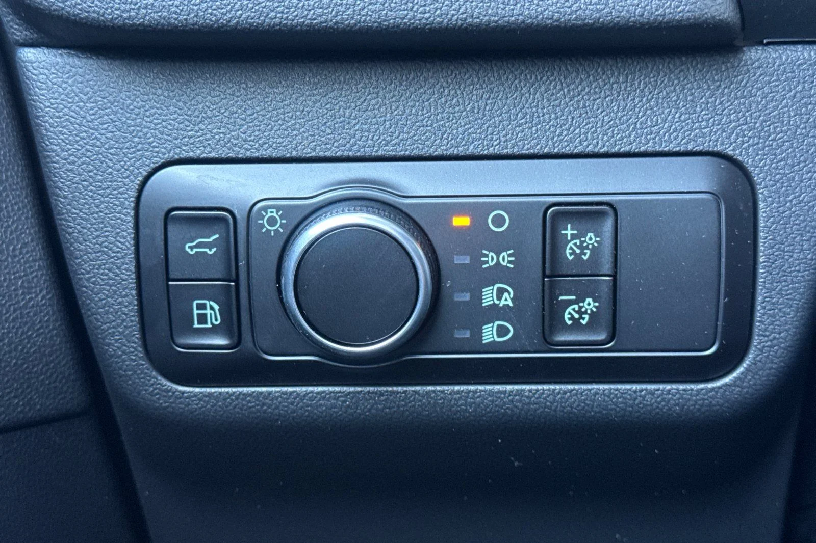 Used 2025 Space Silver Ford ST-Line image 26