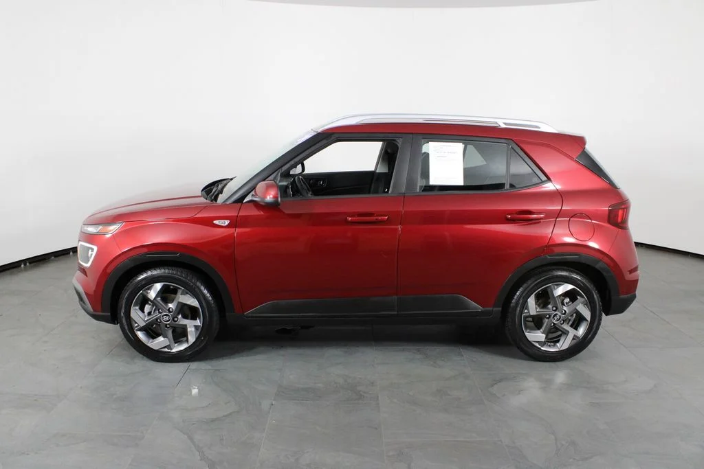 Used 2024 Red Hyundai Limited image 14