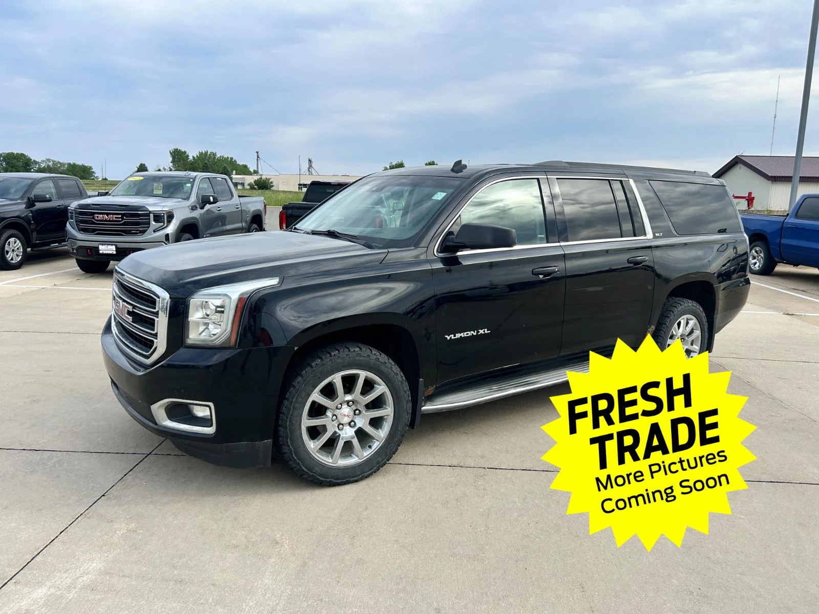 2015 GMC Yukon 4WD SLT's photo