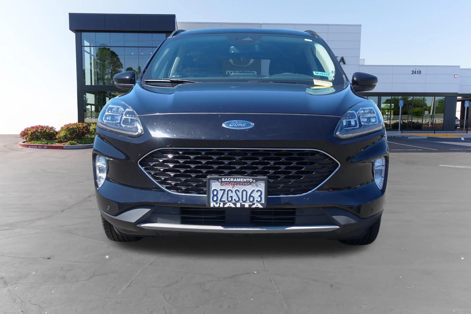 Used 2020 Black Metallic Ford Titanium image 8