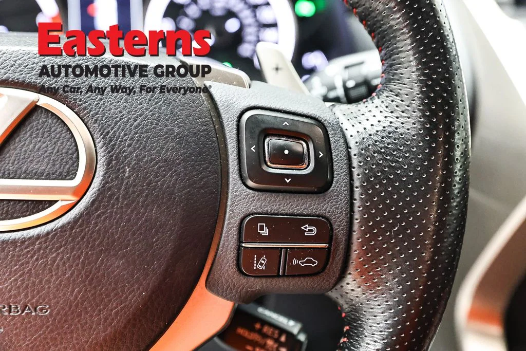 Used 2018 Silver Lexus 300 Base image 16