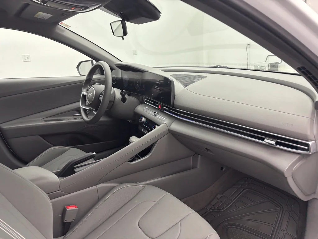 Certified Used 2024 White Hyundai SEL image 30