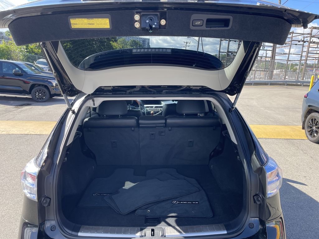 Used 2012 Black Lexus 450h image 13