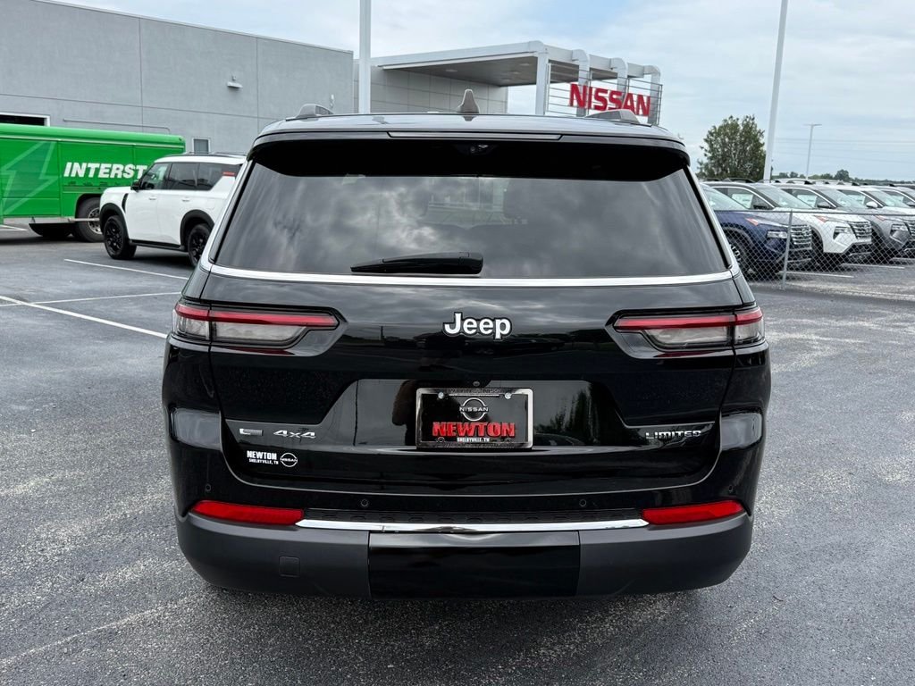 Used 2023 Black Jeep Limited image 44