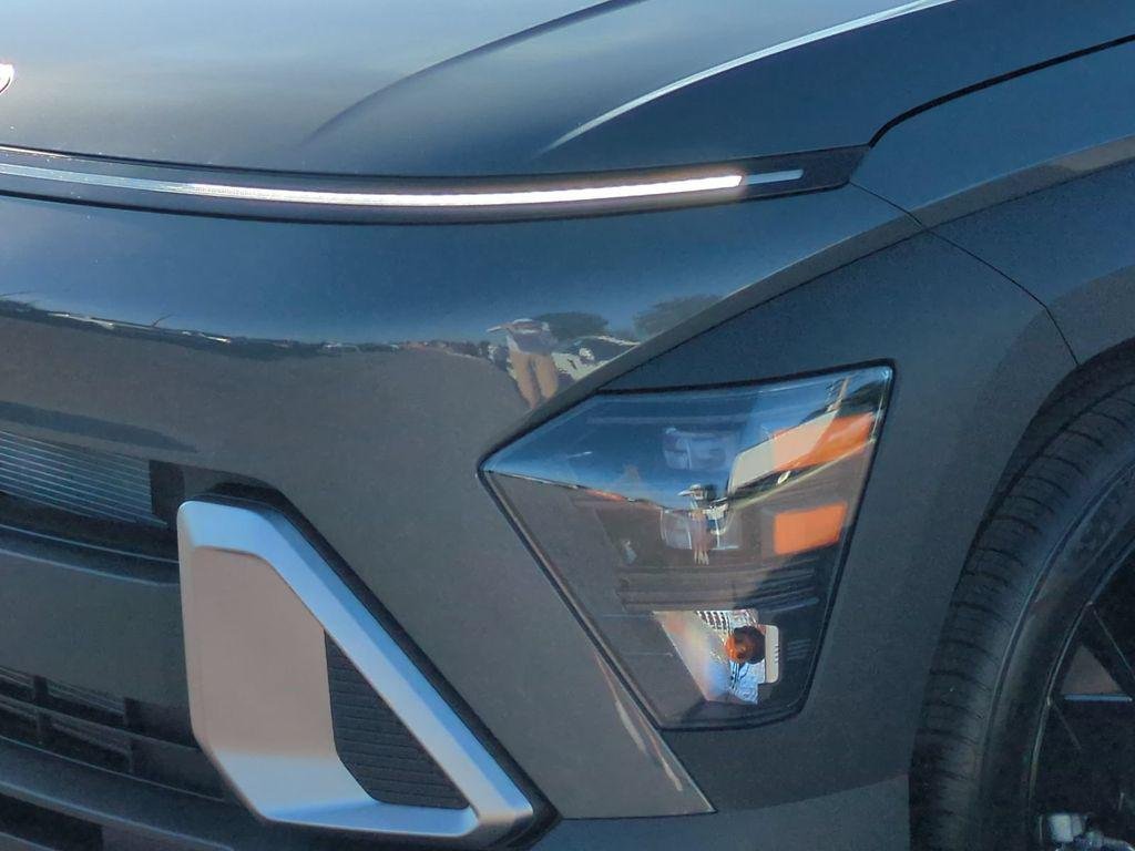 New 2027 Gray Hyundai SEL Sport FWD image 10