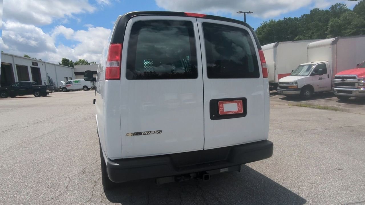 2025 Chevrolet Express Cargo Work Van - Photo 7