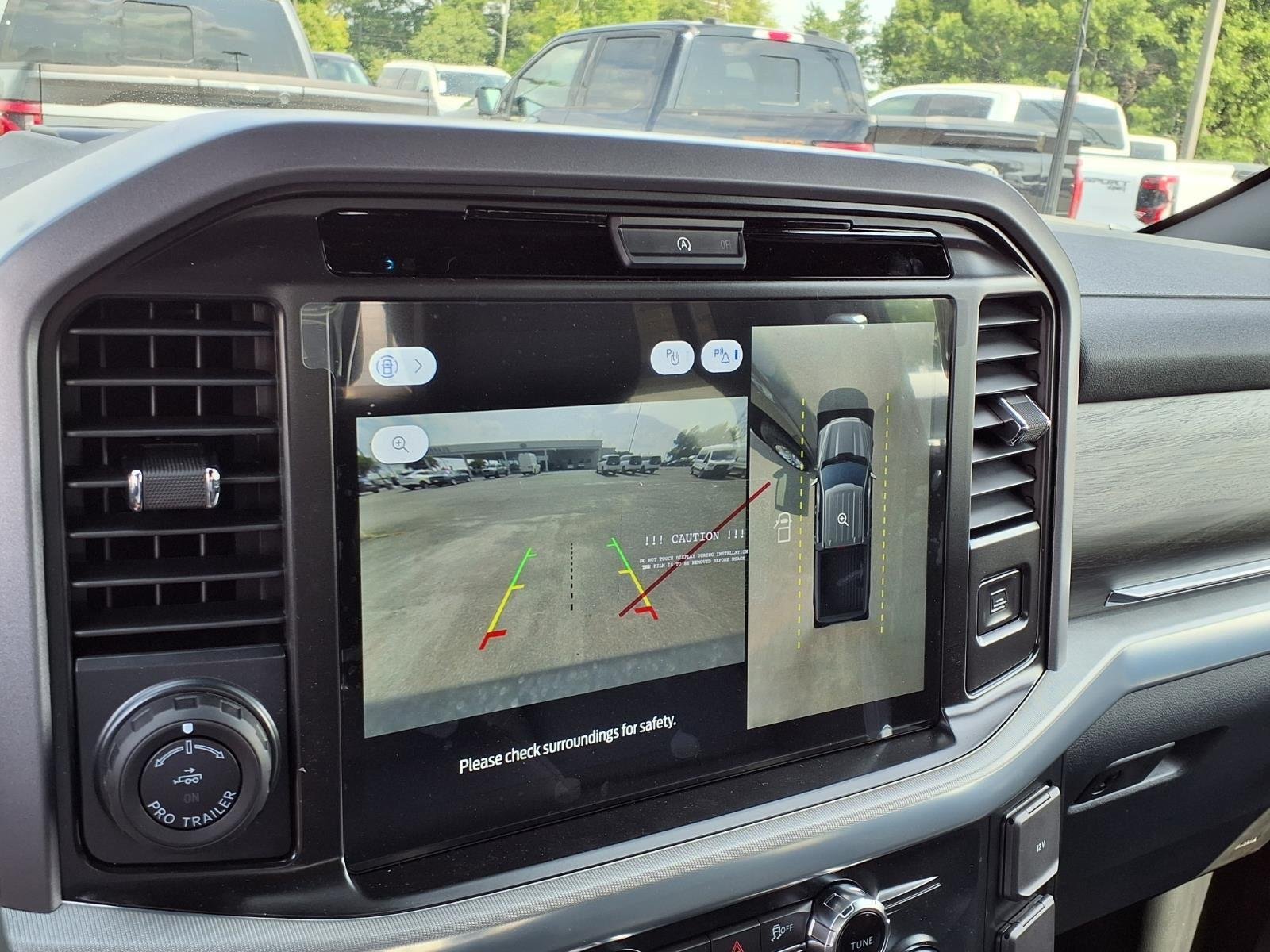 New 2026 Carbonized Gray Metallic Ford Lariat® image 4