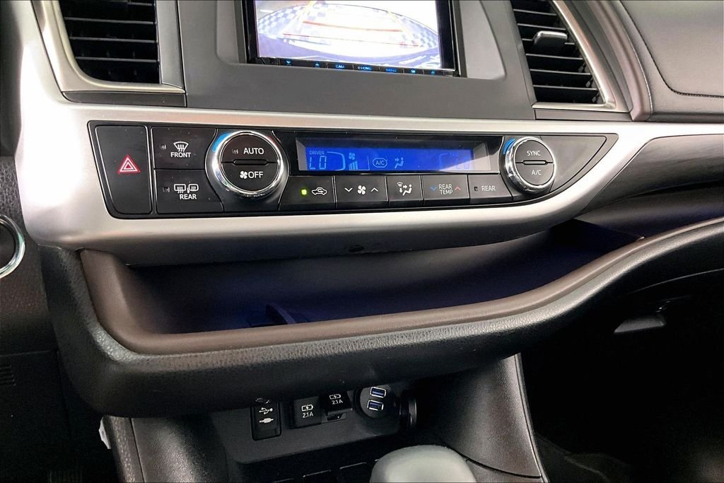 Certified Used 2019 Gray Toyota Limited image 14
