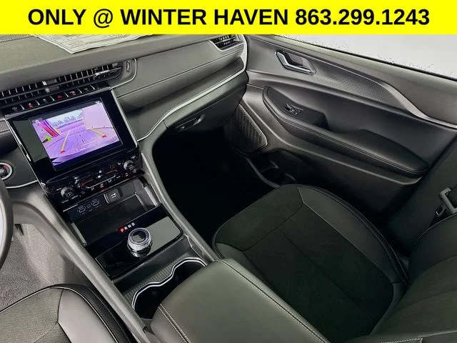 Used 2025 Black Jeep Altitude X image 22