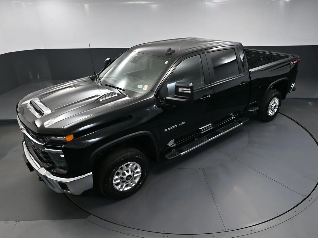Certified Used 2025 Black Chevrolet LT image 60