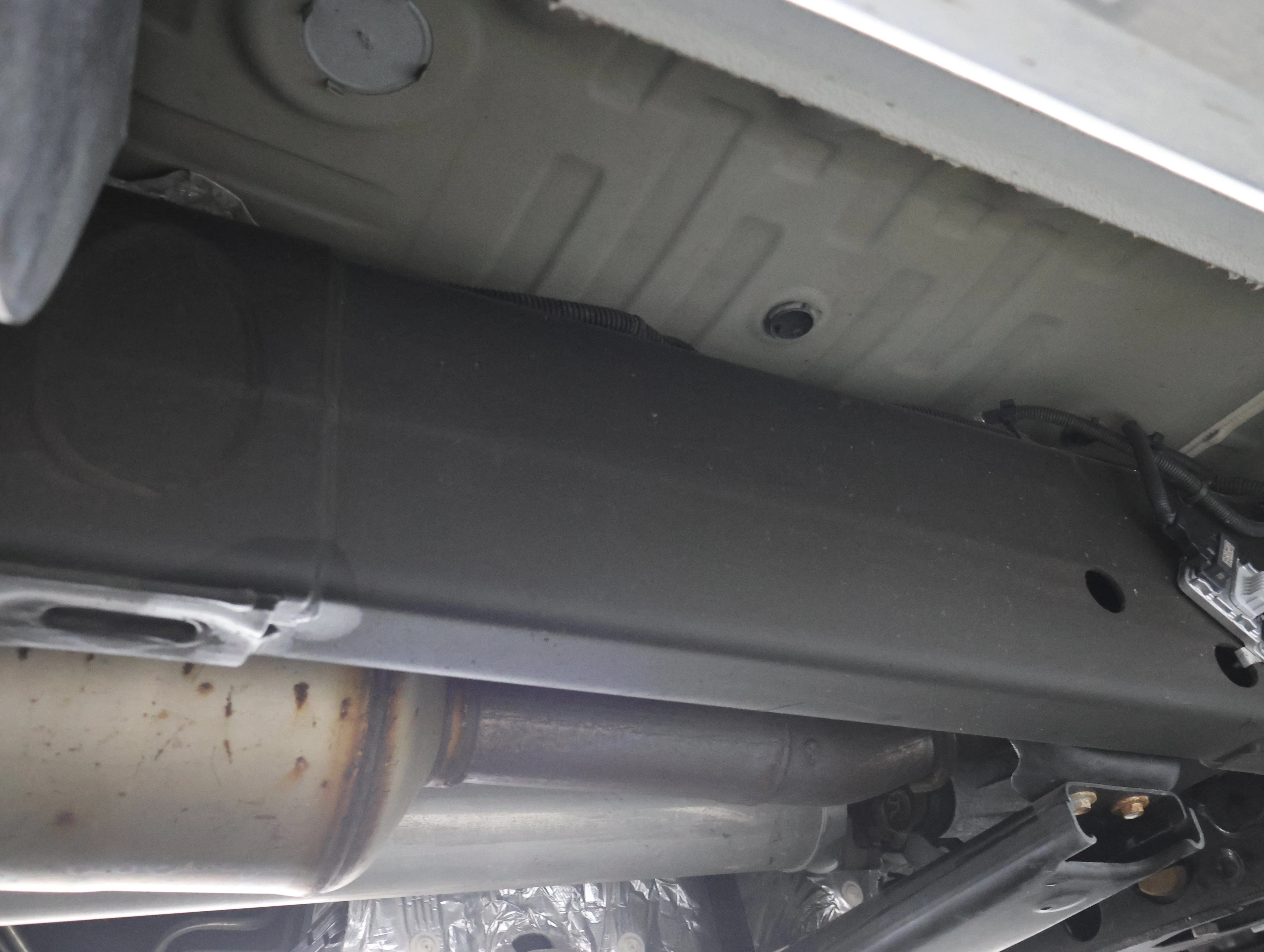 Used 2022 White Frost Tricoat GMC Denali image 32