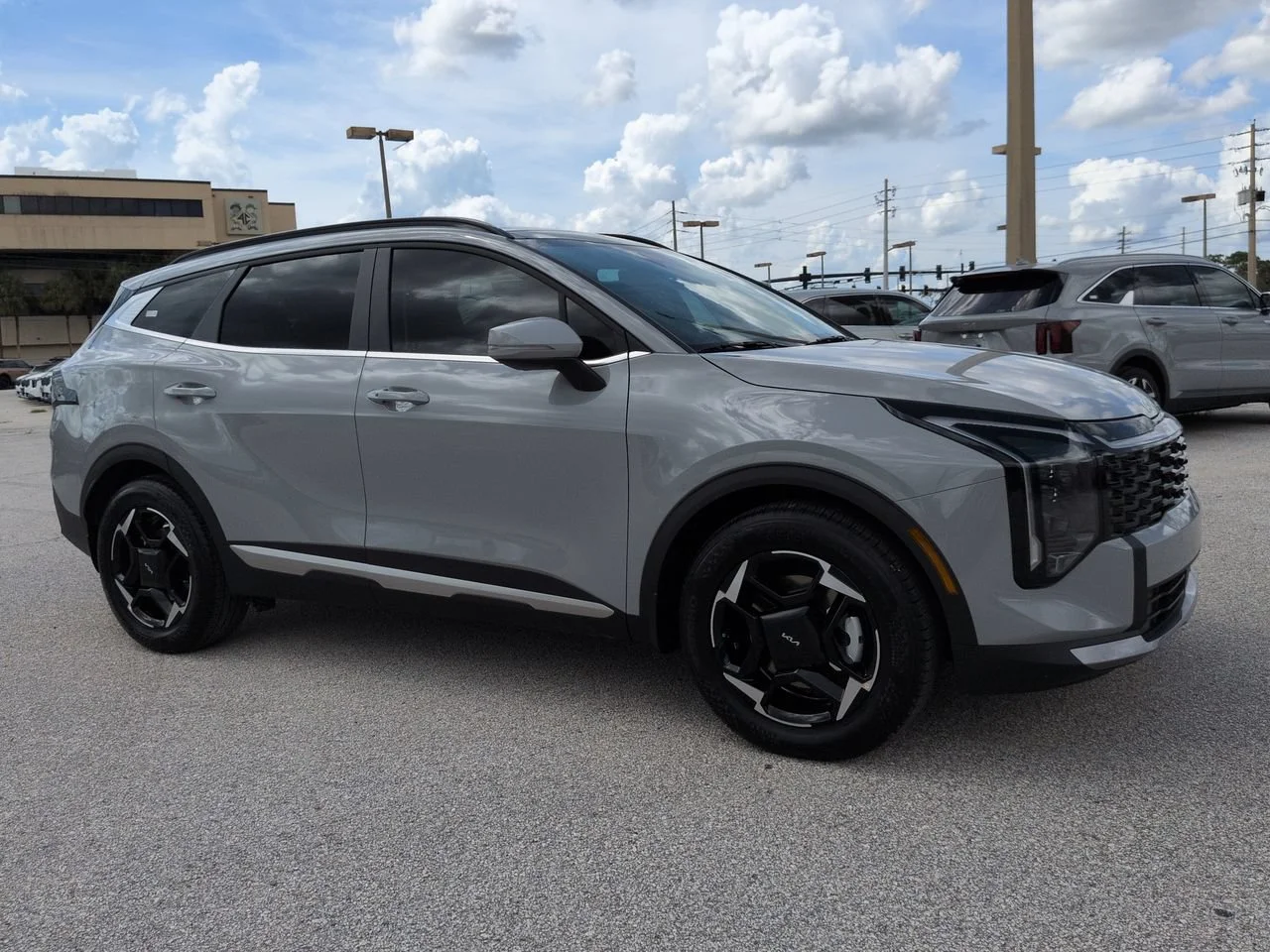 New 2027 Wolf Gray Kia EX image 1