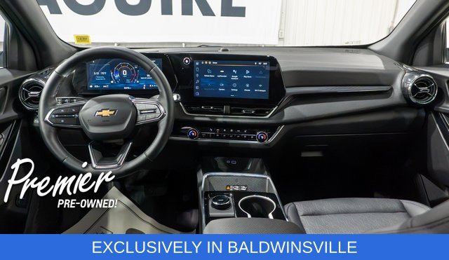Used 2026 Summit White Chevrolet LT image 13
