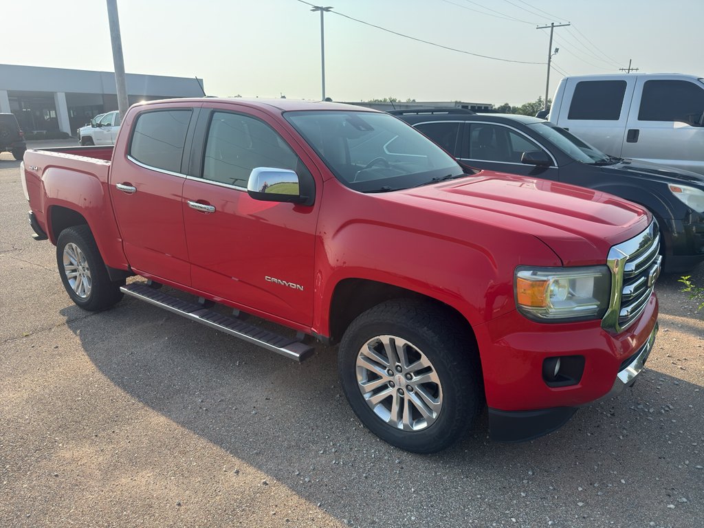 Used 2016 Cardinal Red GMC 4WD SLT image 7