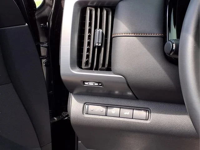 Used 2025 Black Nissan Rock Creek 4WD image 15