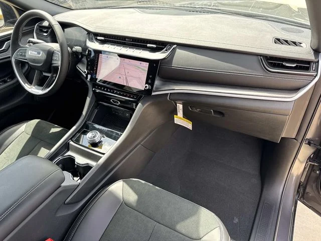 New 2026 Gray Jeep Altitude image 14