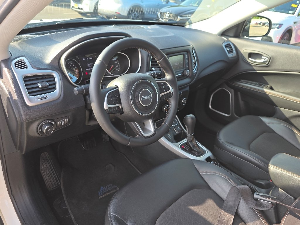 Used 2017 White Clear Coat Jeep Latitude image 29