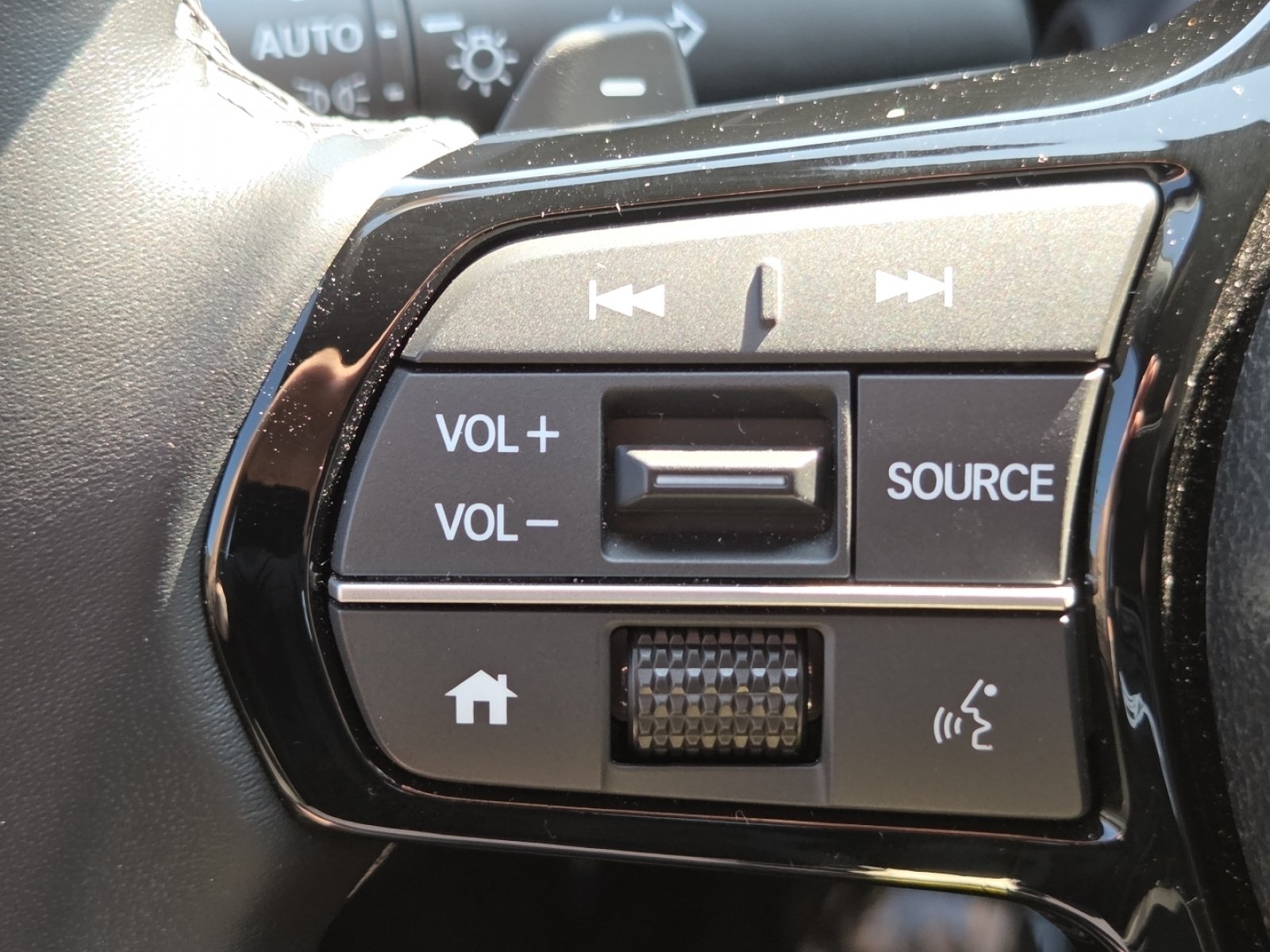 Certified Used 2025 Crystal Black Pearl Honda Sport image 11