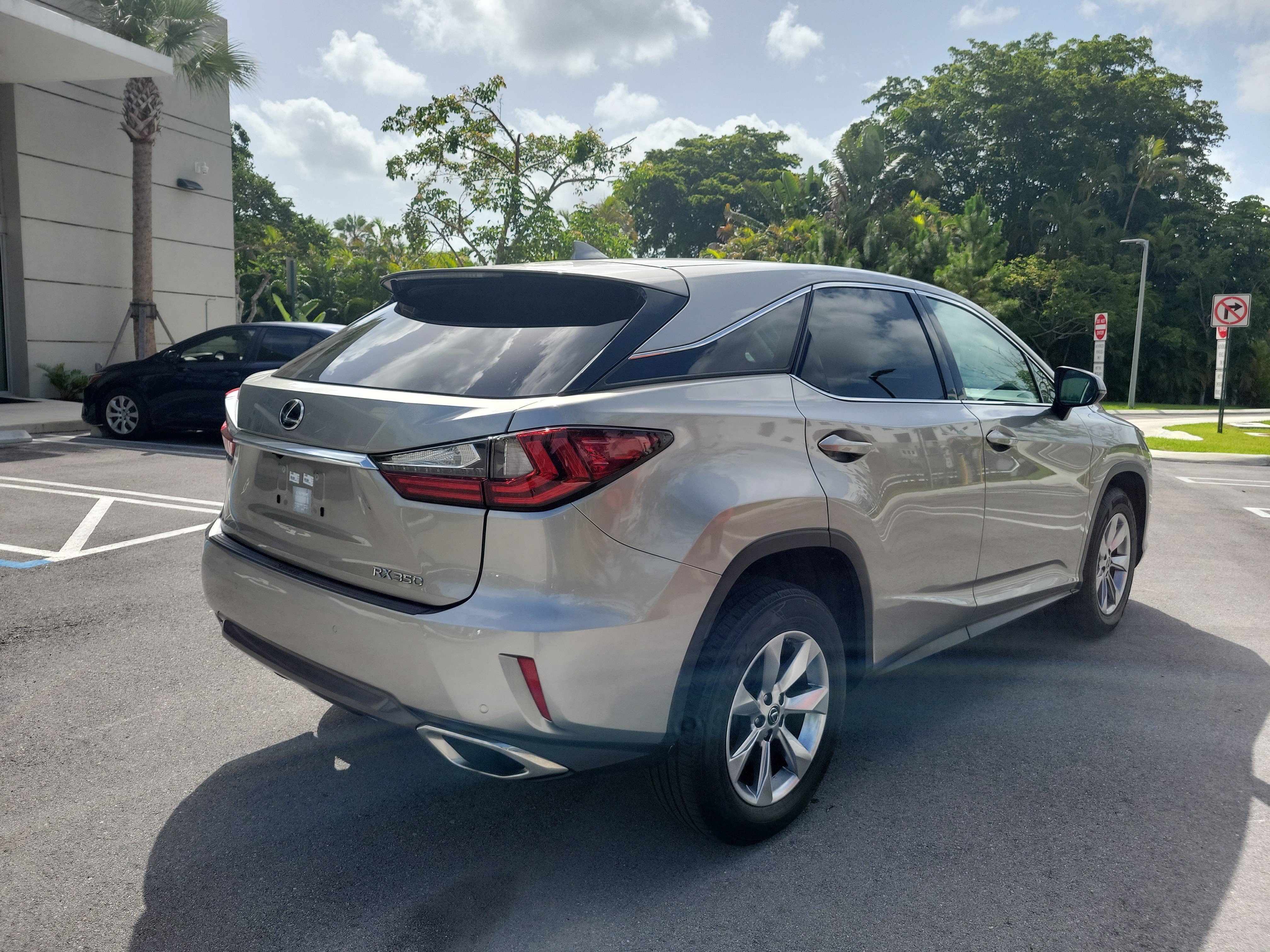 Used 2019 Silver Lexus RX 350 image 6